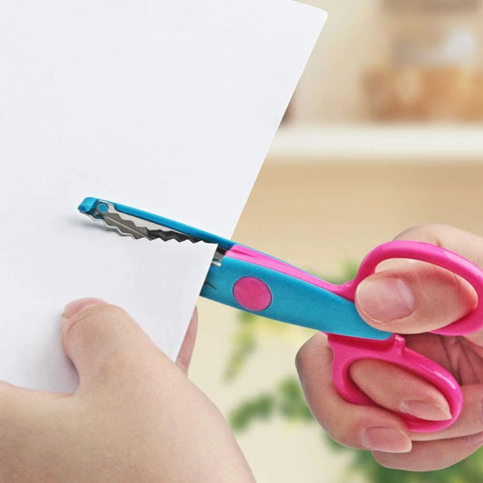 6-Piece Wavy Pattern Scissors Set – Child-Safe Craft Scissors for Paper Cutting